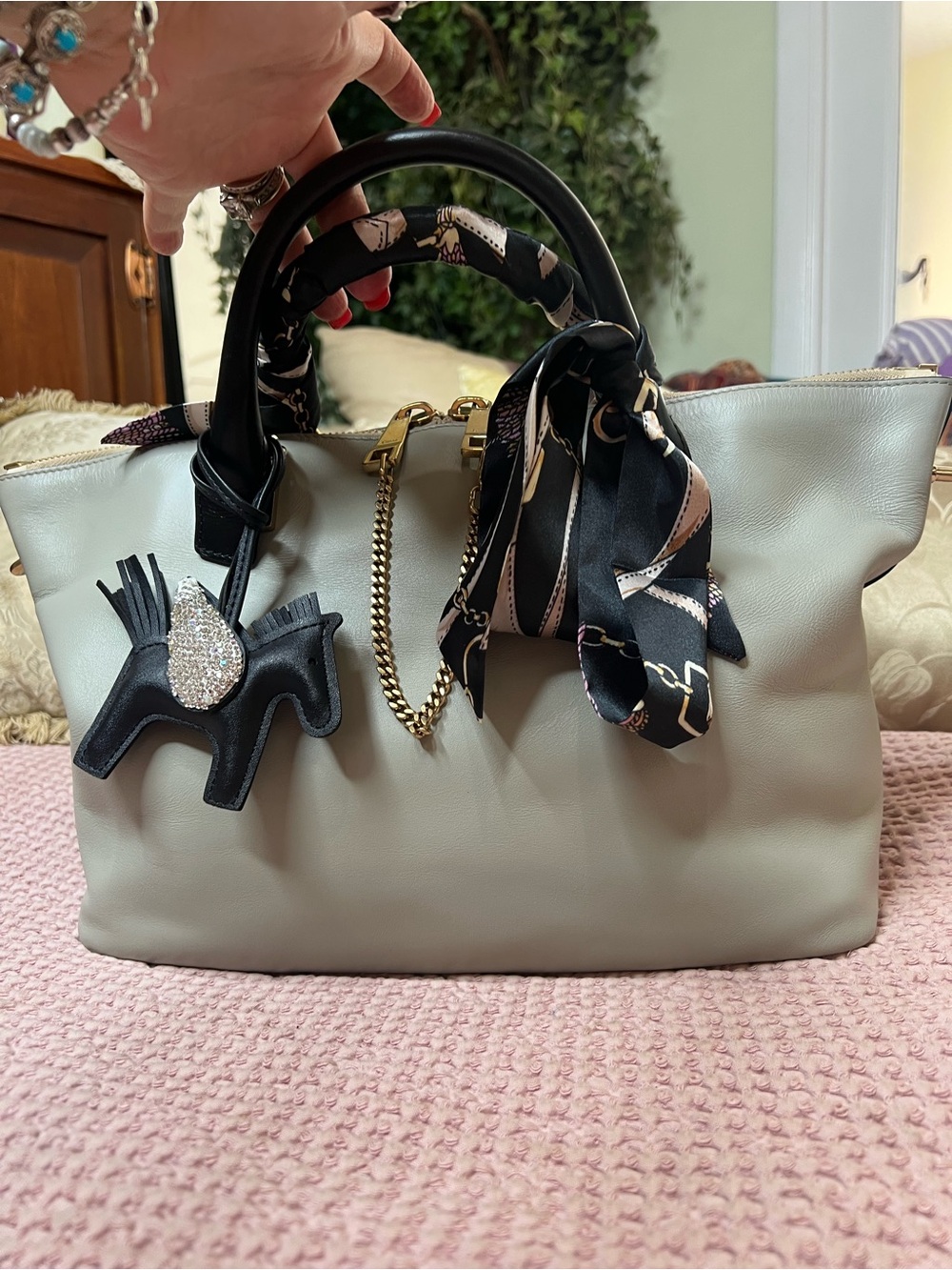 Chloé Medium Baylee Two-Tone Leather Satchel COA